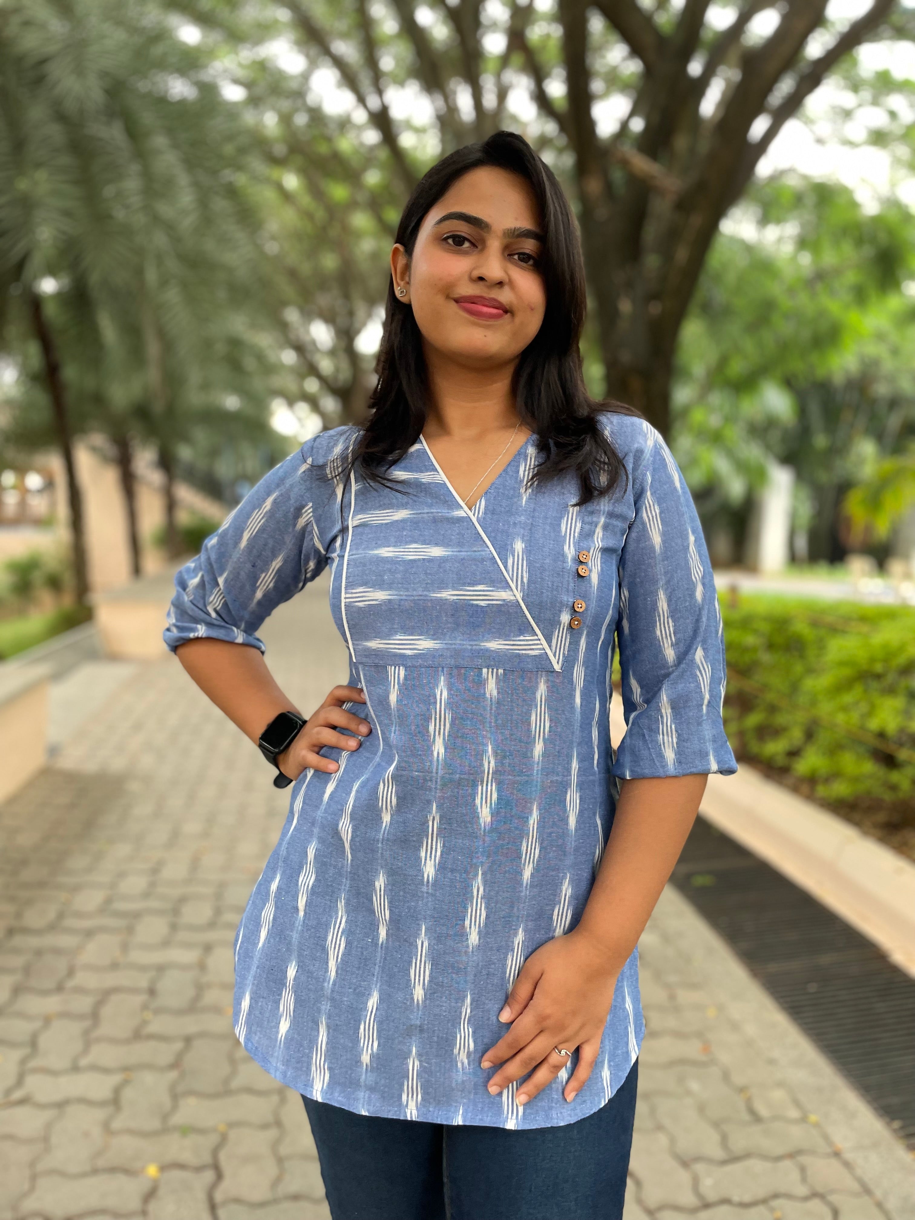 Buy EMEE Y Designer Women's Printed Kurti Cotton Short Kurti For Jeans -  Blue - XL Online at Best Prices in India - JioMart.